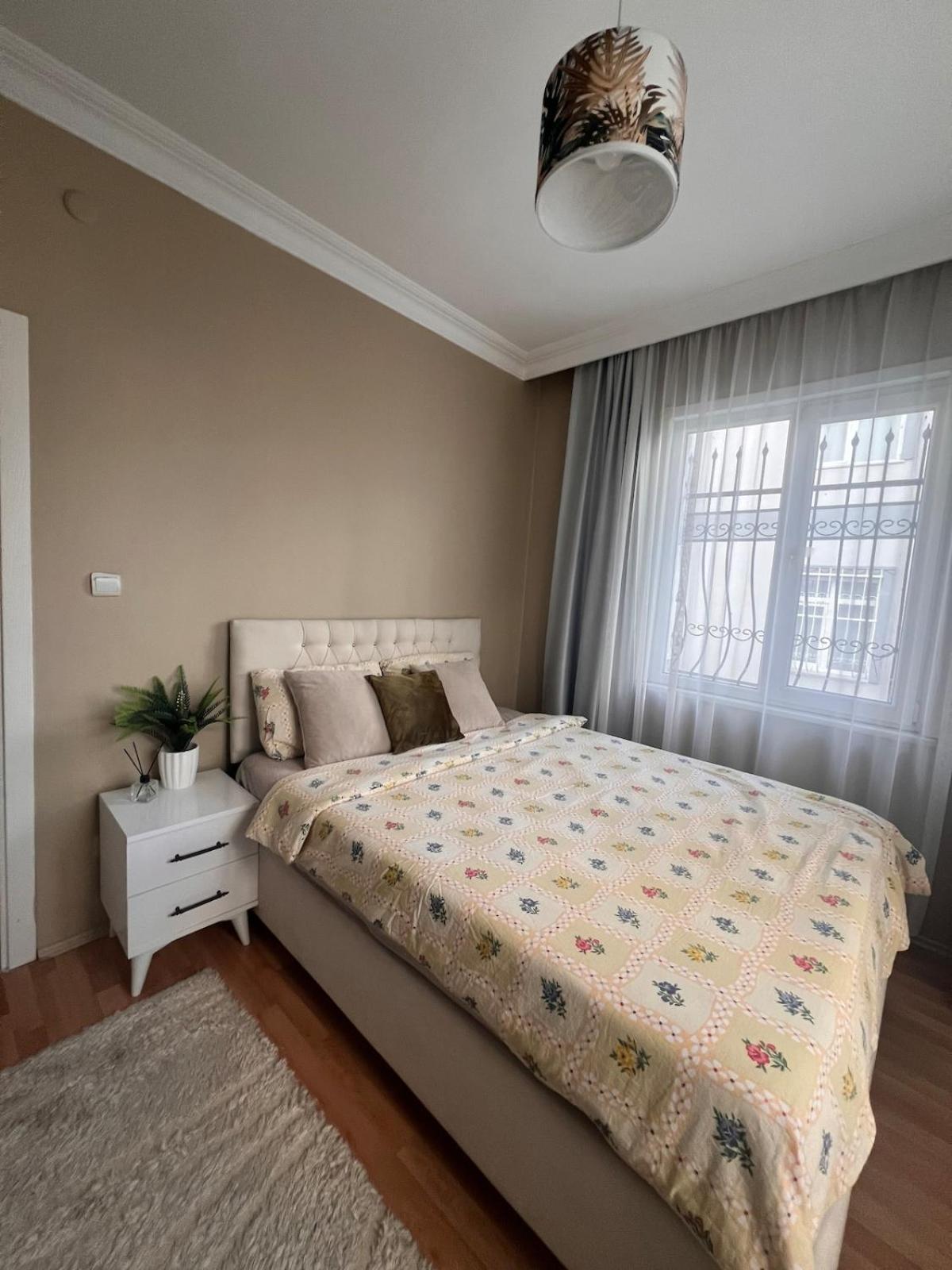 2 Bedroom Available For Longterm Daire *